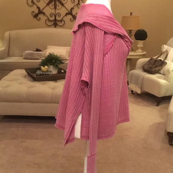 Free People Wildcat Cowlneck Thermal In Rose - Picture 6 of 8